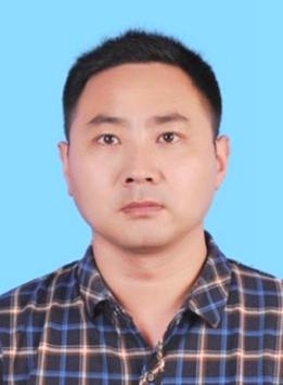 周华博士