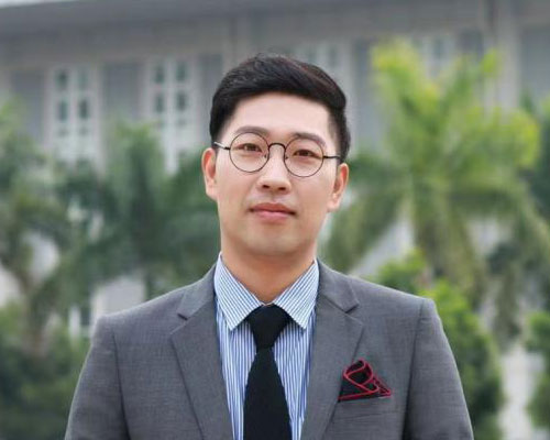 李志行副教授